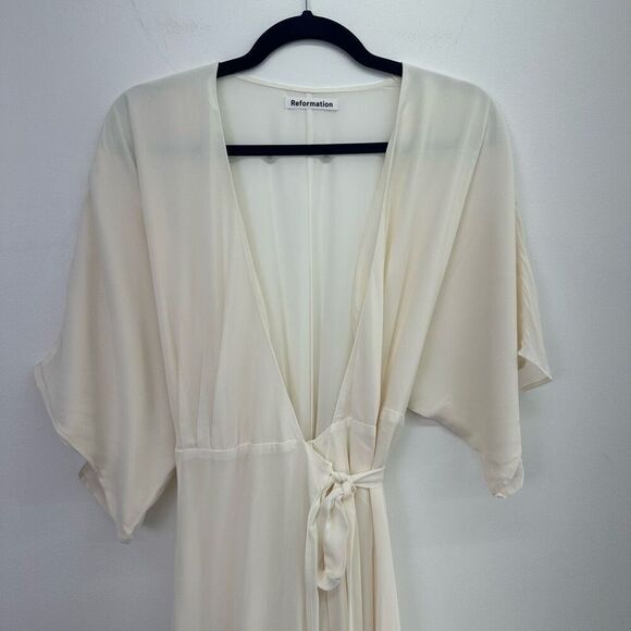 Reformation Women’s Cream Off White Winslow Elegant Wrap Maxi Dress - Picture 13 of 14